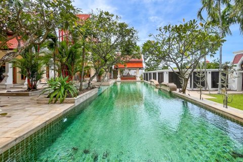 Дом в Паттайе, Таиланд с 5 спальнями  № 171853 - фото 11