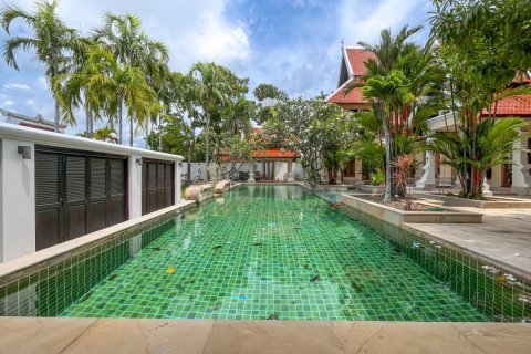 Дом в Паттайе, Таиланд с 5 спальнями  № 171853 - фото 10