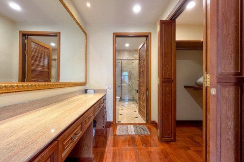 Дом в Паттайе, Таиланд с 5 спальнями  № 171853 - фото 18