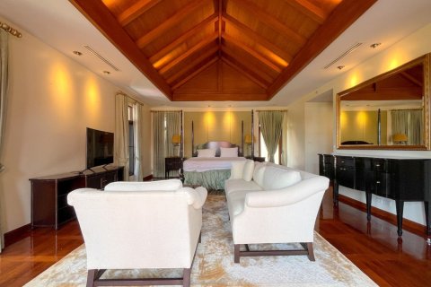 Дом в Паттайе, Таиланд с 5 спальнями  № 171853 - фото 5