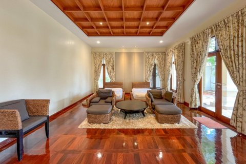 Дом в Паттайе, Таиланд с 5 спальнями  № 171853 - фото 26