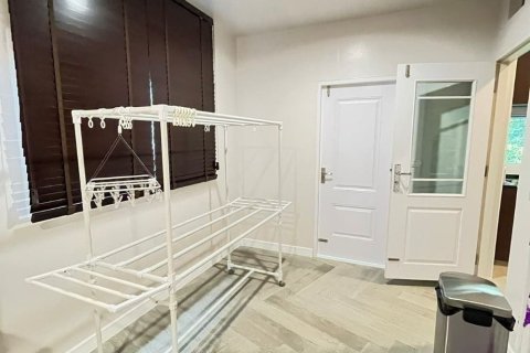 House in Bang Khen, Bangkok, Thailand 4 bedrooms № 171852 - photo 17