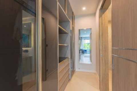 Villa in Ko Kaeo, Thailand 3 bedrooms № 169929 - photo 17