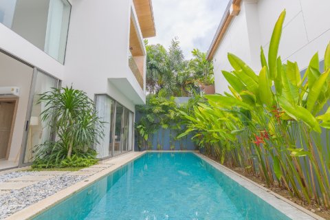 Villa in Ko Kaeo, Thailand 3 bedrooms № 169929 - photo 22