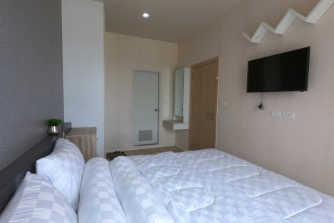 Condo à Chiang Mai, Thaïlande, 1 chambre  № 205638 - photo 5