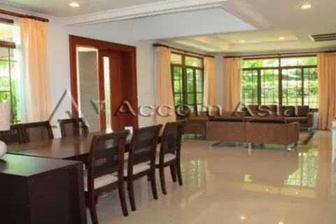Haus in Suan Luang, Bangkok, Thailand 4 Schlafzimmer № 216330 - Foto 4