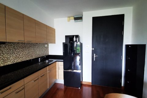 Studio dans le Condo à Pathum Wan, Bangkok, Thaïlande  № 140661 - photo 2