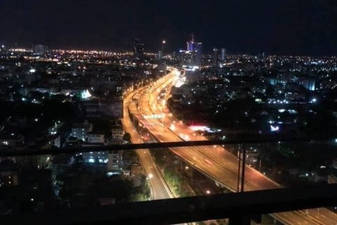 Кондоминиум с 2 спальнями в Сатхоне, Бангкок, Таиланд № 140658 - фото 9