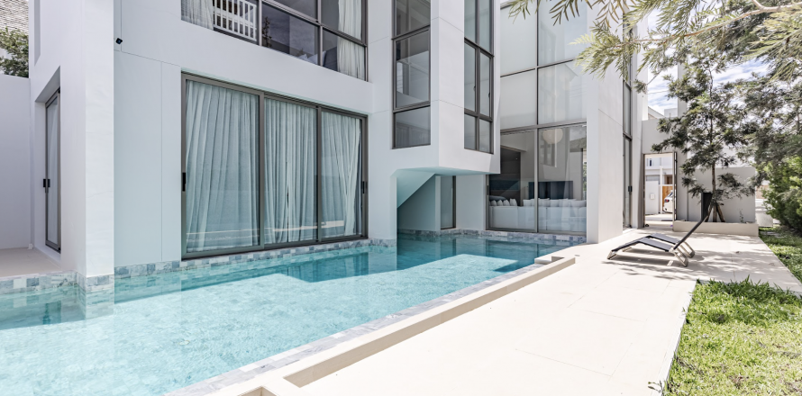 Вилла в Пхукете, Таиланд с 3 спальнями  № 139097