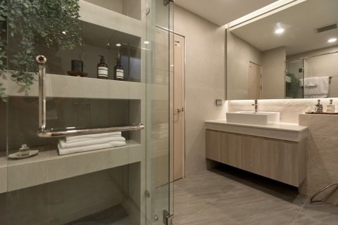 Villa in Chiang Mai, Thailand 5 bedrooms № 155331 - photo 16