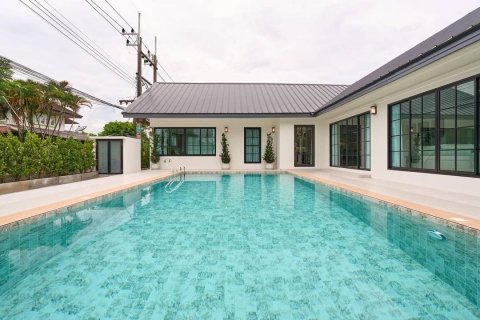 Villa in Chiang Mai, Thailand 3 bedrooms № 155336 - photo 3