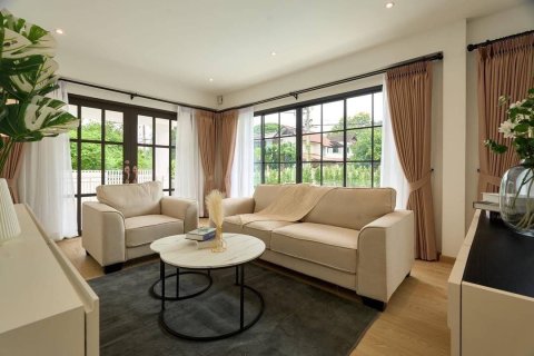 Villa in Chiang Mai, Thailand 3 bedrooms № 155336 - photo 9