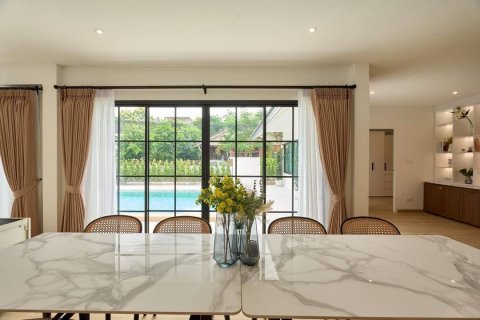 Villa in Chiang Mai, Thailand 3 bedrooms № 155336 - photo 12