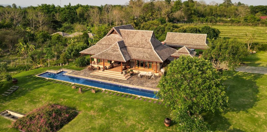 Villa in Chiang Mai, Thailand 2 bedrooms № 155332