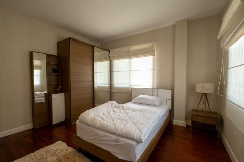 House in Chiang Mai, Thailand 4 bedrooms № 155337 - photo 18