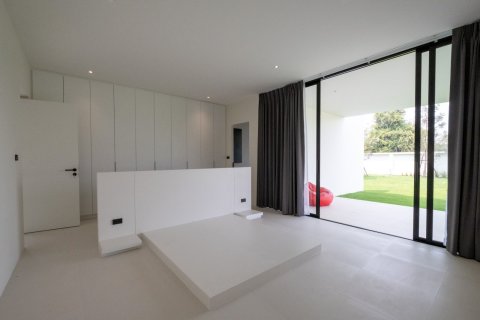 Villa in Chiang Mai, Thailand 4 bedrooms № 155334 - photo 18
