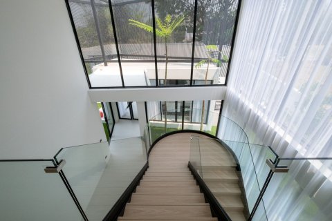 Villa in Chiang Mai, Thailand 4 bedrooms № 155334 - photo 19