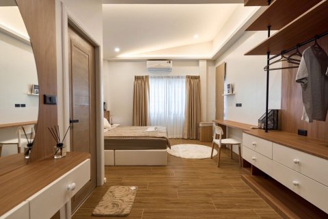 House in Chiang Mai, Thailand 3 bedrooms № 155335 - photo 14