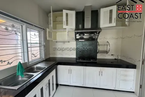 Casa de 2 dormitorios en Pattaya, Tailandia № 213444 - foto 11
