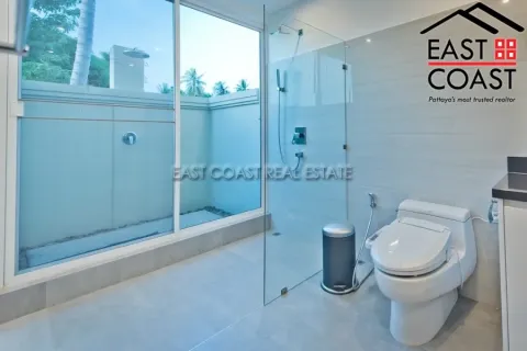 Casa de 5 dormitorios en Pattaya, Tailandia № 213443 - foto 24