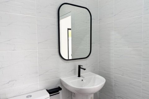 House in Phuket, Thailand 3 bedrooms № 140999 - photo 27