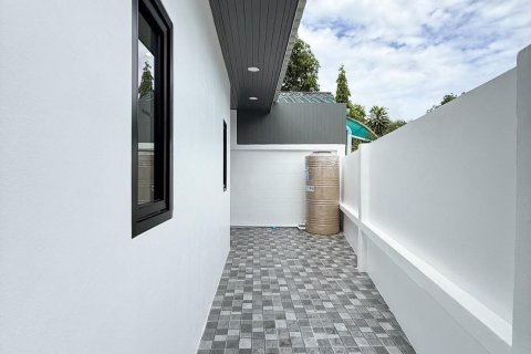 House in Phuket, Thailand 3 bedrooms № 140999 - photo 29