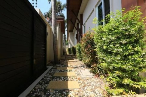 Villa in Phuket, Thailand 4 bedrooms № 141003 - photo 17