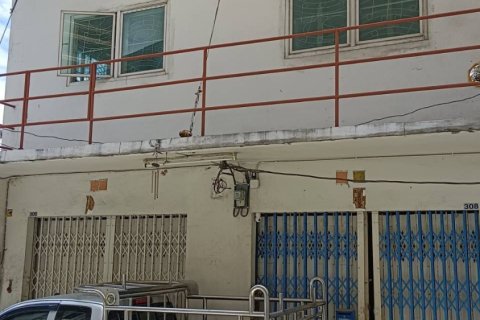 Таунхаус в Патхум Ване, Бангкок, Таиланд с 3 спальнями № 156632