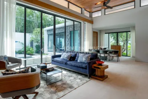 House in Phuket, Thailand 3 bedrooms № 209640 - photo 4