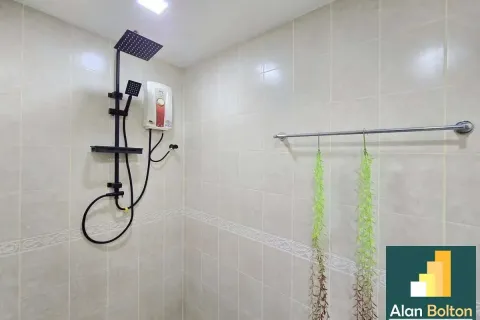 Condominio de 1 dormitorio en Jomtien Beach, Pattaya, Tailandia № 211268 - foto 16