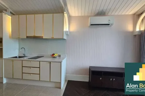 Condominio de 1 dormitorio en Pattaya, Tailandia № 211273 - foto 4