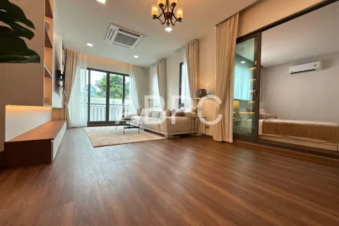 Casa de 4 dormitorios en Pattaya, Tailandia № 211267 - foto 6
