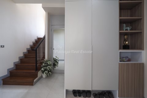 Дом в Паттайе, Таиланд с 3 спальнями  № 68541 - фото 16