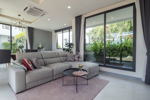 Дом в Паттайе, Таиланд с 3 спальнями  № 68541 - фото 12