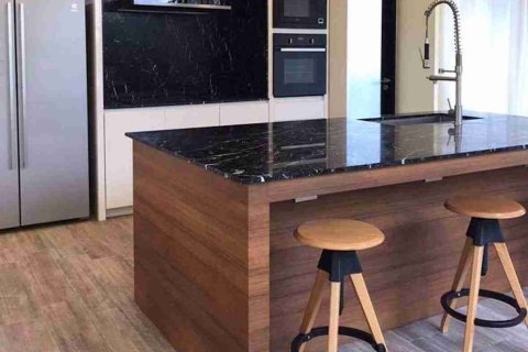 Condo in Bangkok, Thailand, 3 bedrooms № 184079 - photo 5