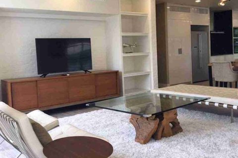Condo in Bangkok, Thailand, 3 bedrooms № 184079 - photo 13
