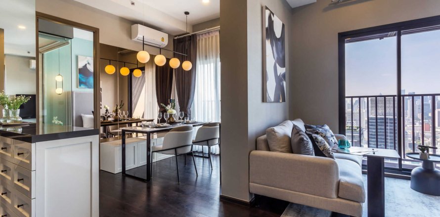 Condo in Watthana, Bangkok, Thailand, 3 bedrooms  № 133916