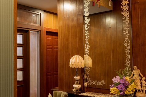 Villa in Saraphi, Thailand 5 bedrooms № 133914 - photo 8