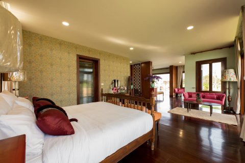 Villa in Saraphi, Thailand 5 bedrooms № 133914 - photo 16