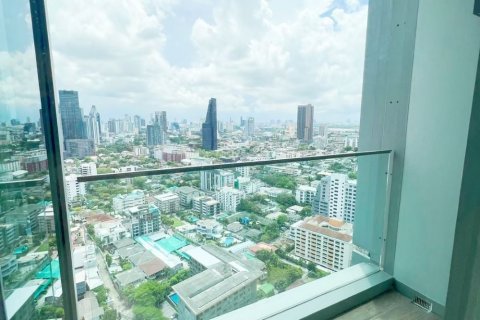 Кондоминиум с 2 спальнями в Ваттхане, Бангкок, Таиланд № 133915 - фото 11