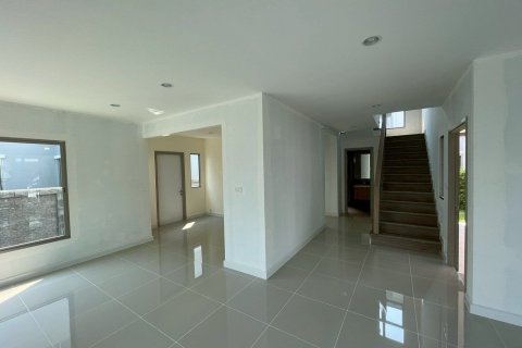 Дом в Сапхансунге, Бангкок, Таиланд с 4 спальнями  № 161698 - фото 4