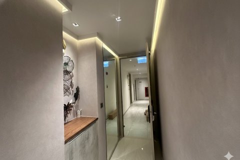 Кондоминиум с 2 спальнями в Банг Раке, Бангкок, Таиланд № 161703 - фото 10