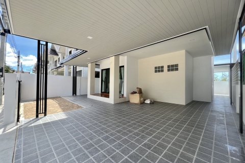 House in Pattaya, Thailand 3 bedrooms № 138788 - photo 26