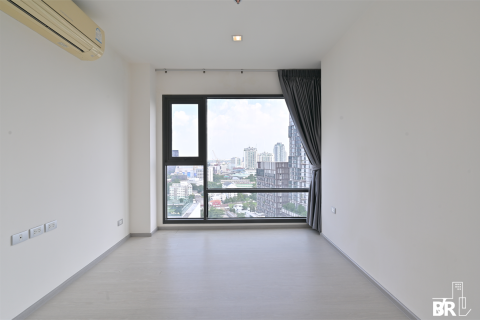 Condo in Bangkok, Thailand, 2 bedrooms № 186850 - photo 10