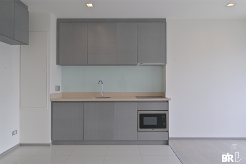Condo in Bangkok, Thailand, 2 bedrooms № 186850 - photo 2