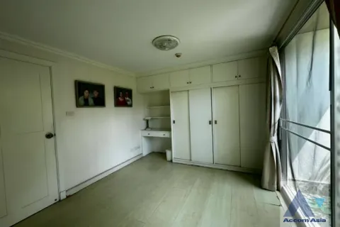 Eigentumswohnung in Watthana, Bangkok, Thailand, 3 Schlafzimmer № 214780 - Foto 12