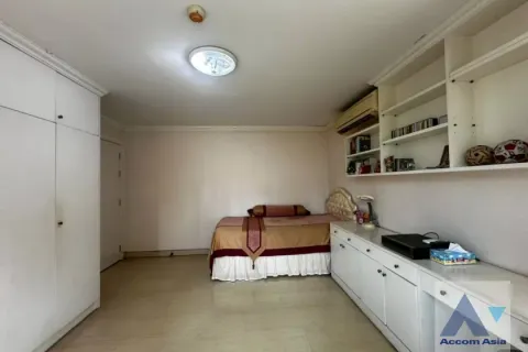 Eigentumswohnung in Watthana, Bangkok, Thailand, 3 Schlafzimmer № 214780 - Foto 18