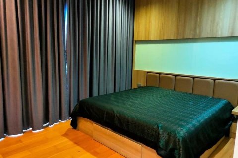 Condo in Watthana, Bangkok, Thailand, 2 bedrooms  № 133972 - photo 30