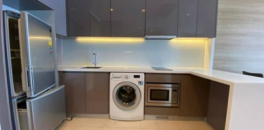 Condo in Watthana, Bangkok, Thailand, 2 bedrooms  № 133972