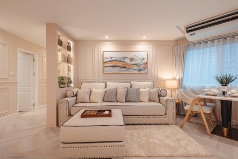 Condo in Bangkok, Thailand, 2 bedrooms  № 157653 - photo 4